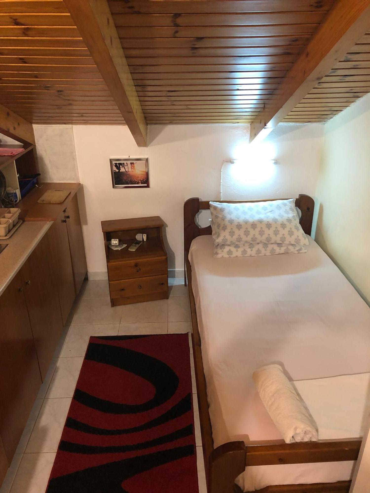 Ion Apartments Messolonghi Single Bed Room Mountain View Loft Mesolóngion エクステリア 写真
